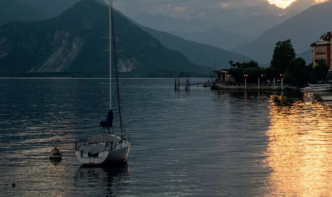 Outdoor terrace with mountain view